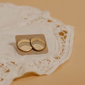 Vintage gold stud earrings